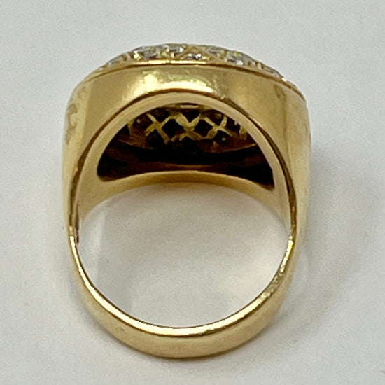 18K Gold Round  Diamond Signet  Ring