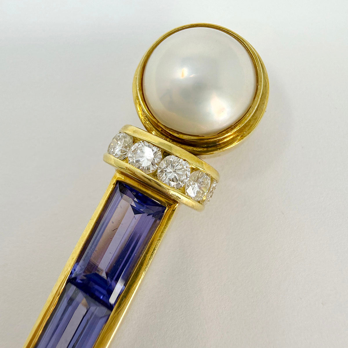 Susan Berman 18K Gold Pin with Tanzanite and Diamonds