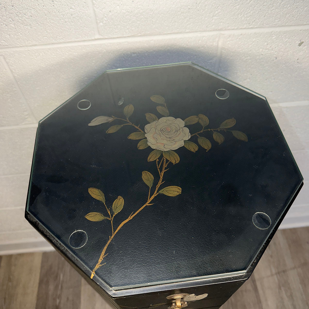 Chinoiserie Painted Octagonal Chest