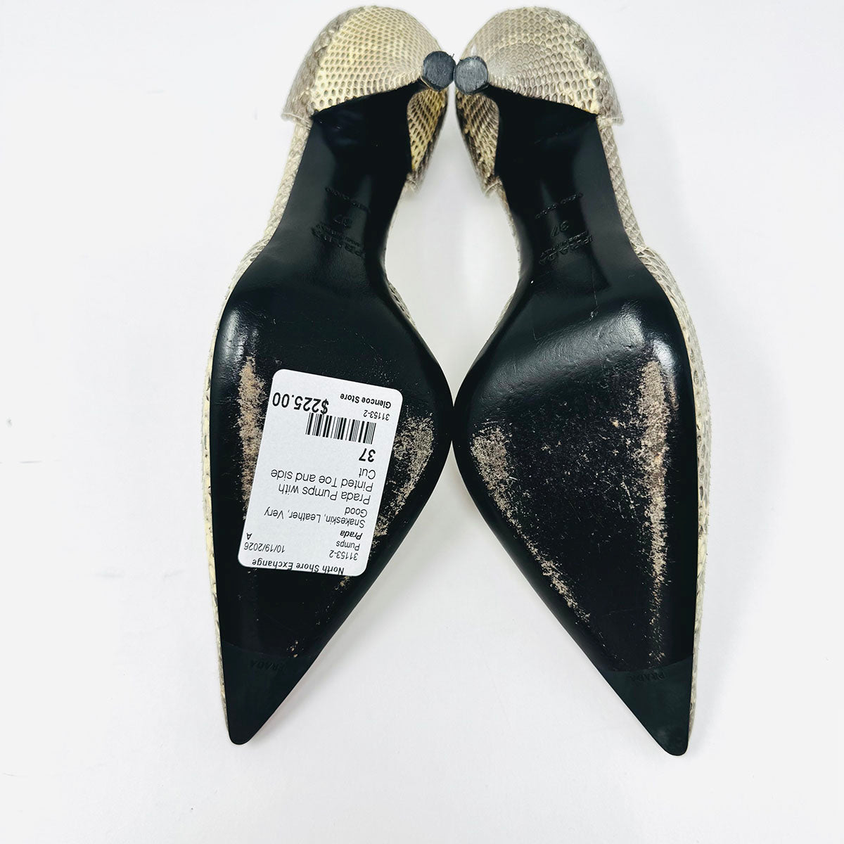 Prada Pumps