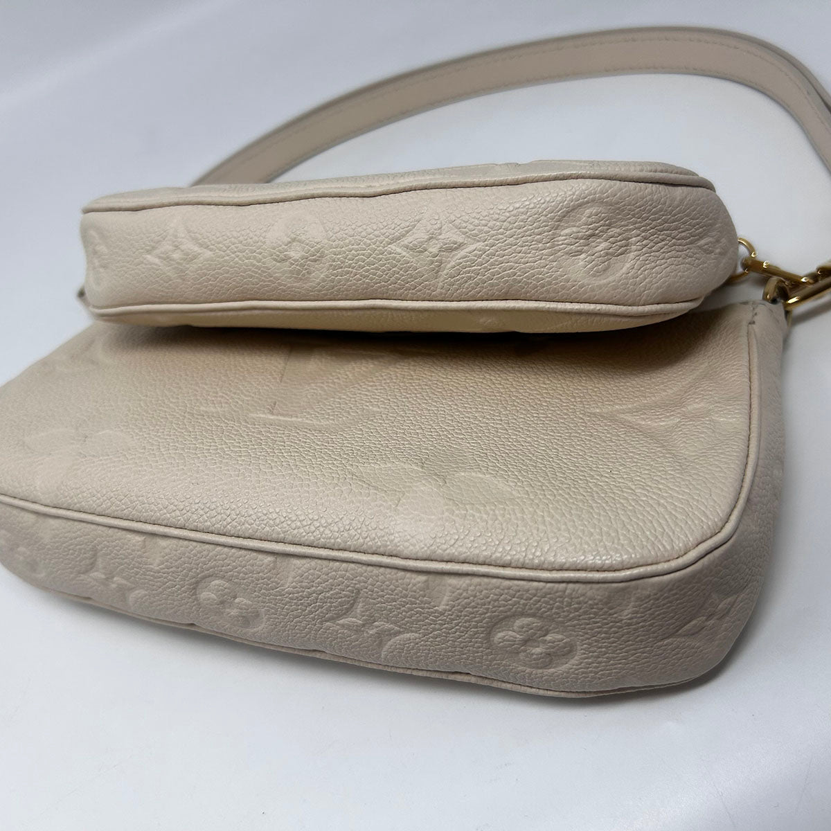 Louis Vuitton Pochette