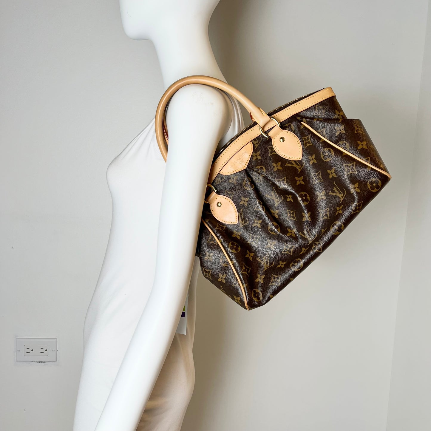 Louis Vuitton Handle Bag