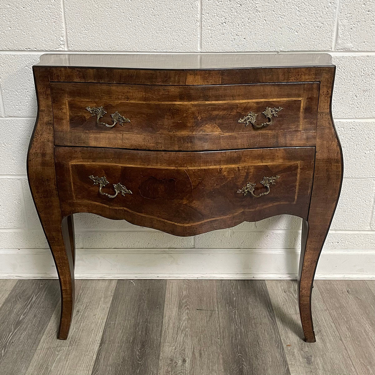 Antique-Style 2-Drawer Wood Side Table