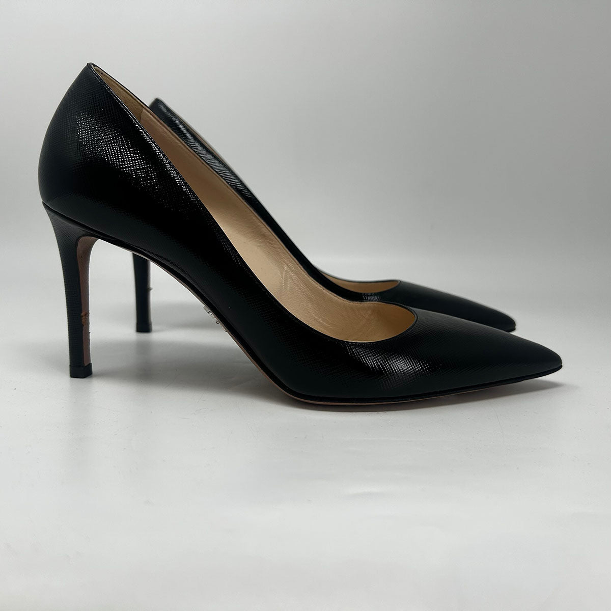 Prada Pumps