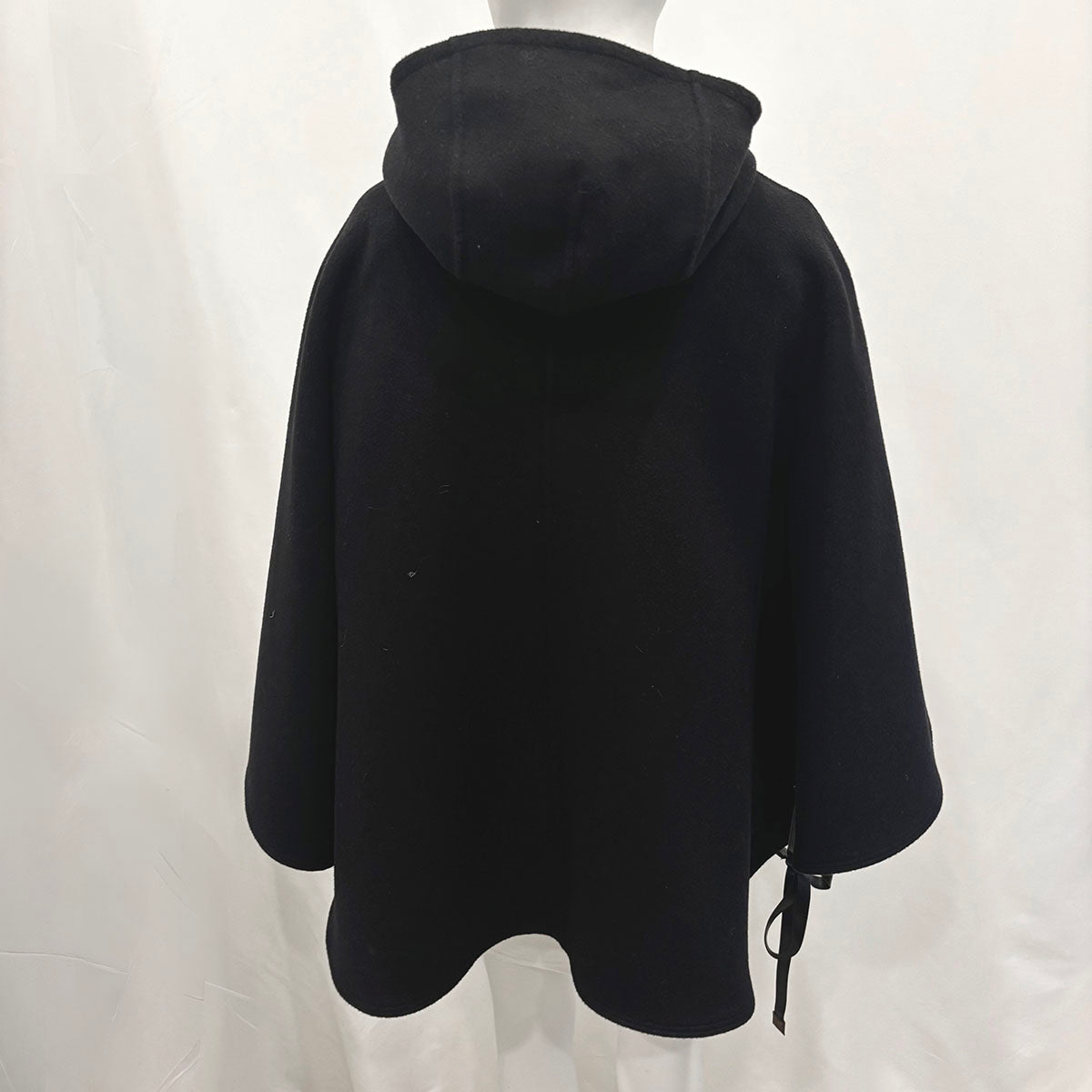 Louis Vuitton Cape