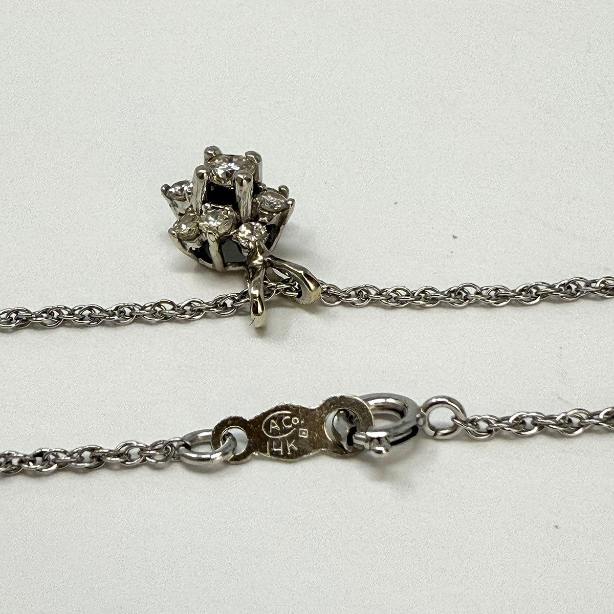 14K White Gold Diamond Pendant Necklace