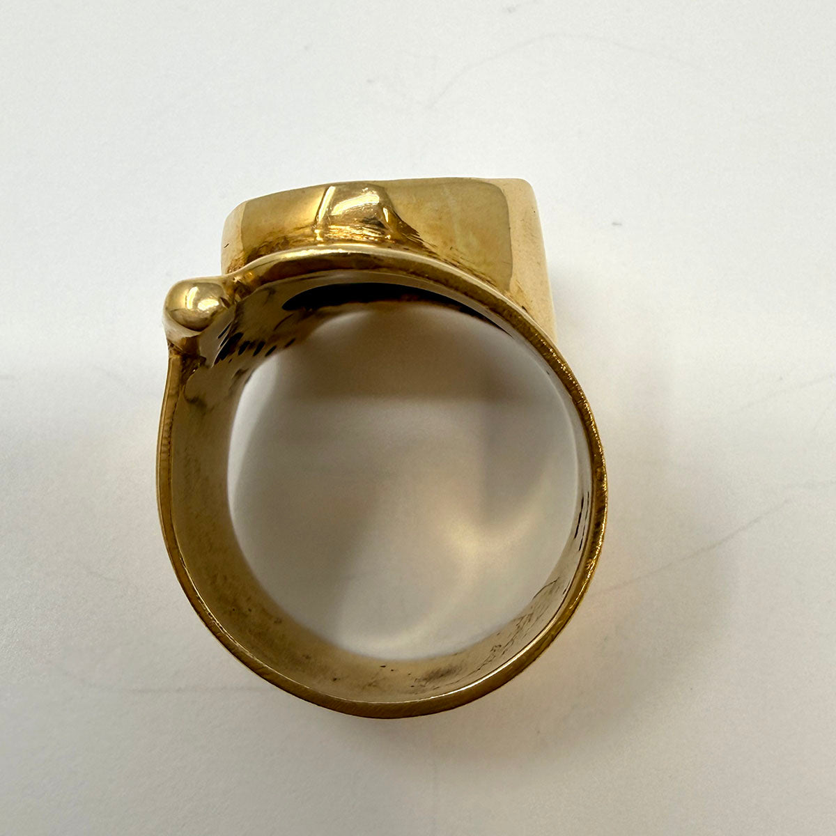 18K Gold Ring with Green Stone and Diamonds