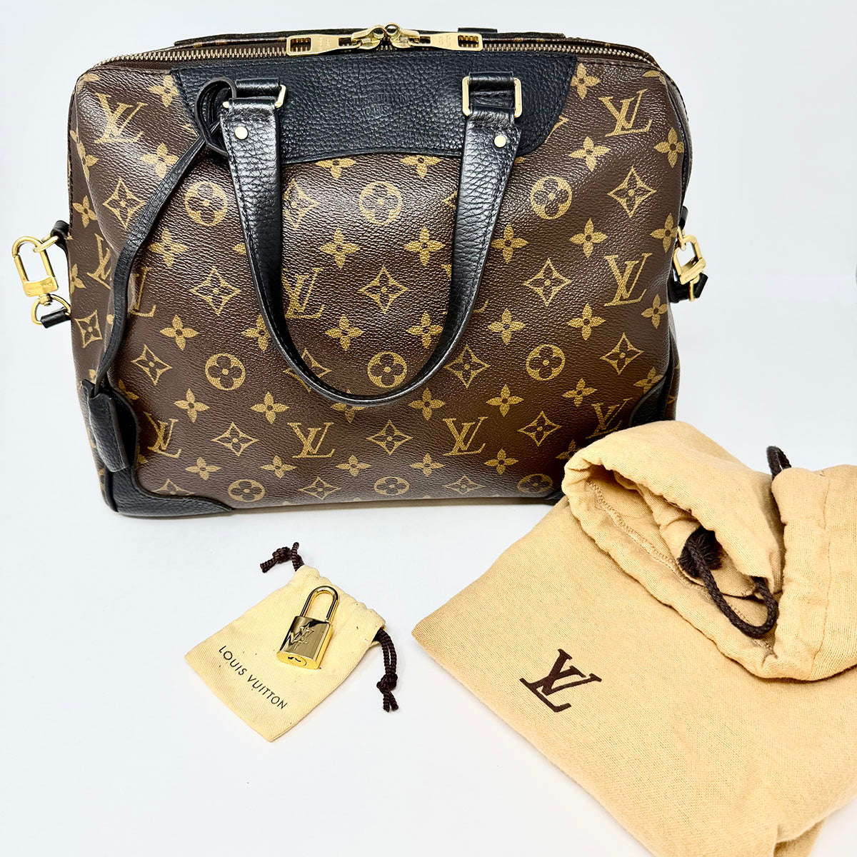 Louis Vuitton Shoulder Bag