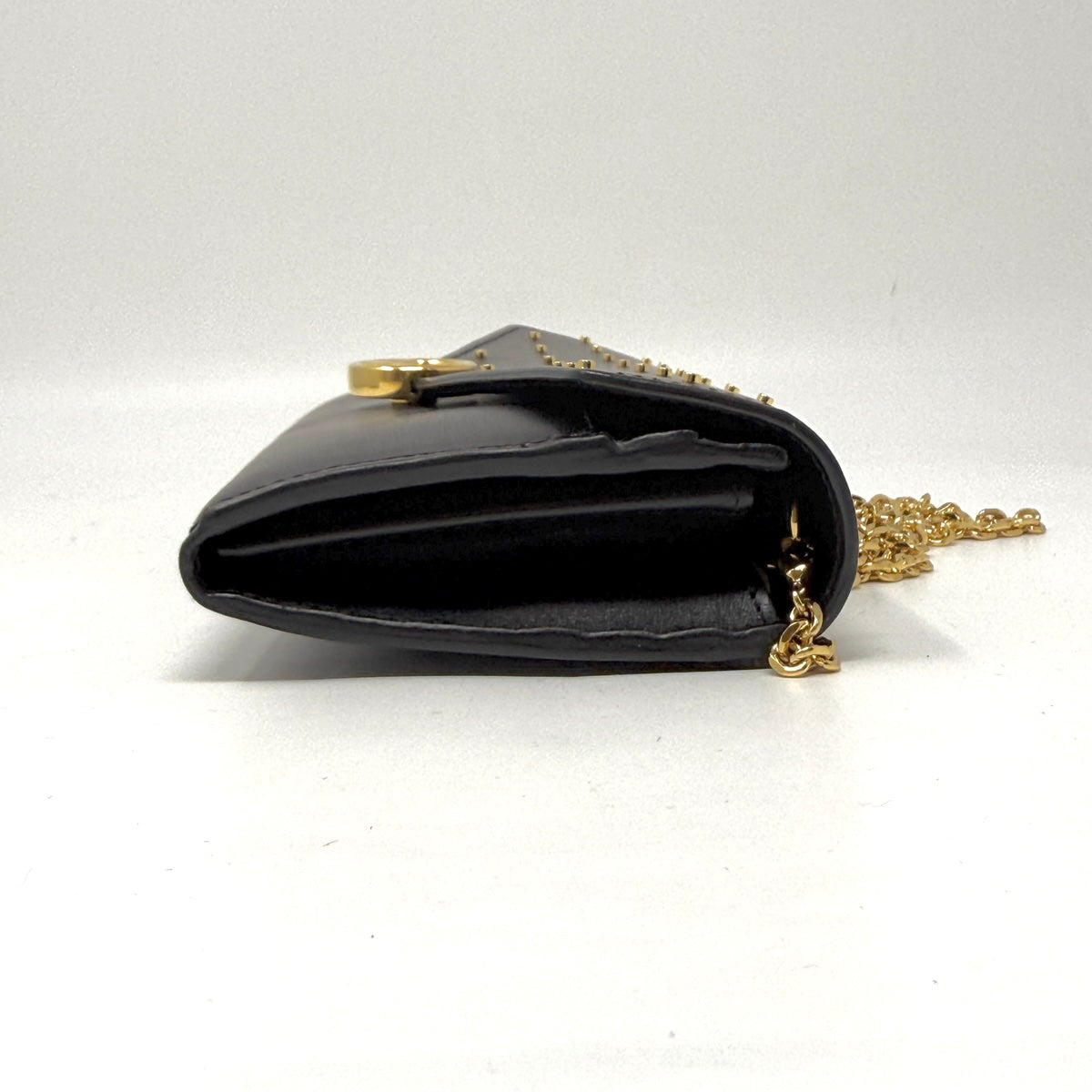 Fendi F is Fendi Wallet on Chain