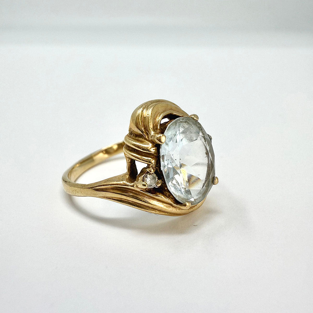 14K Gold Ring with Aquamarine