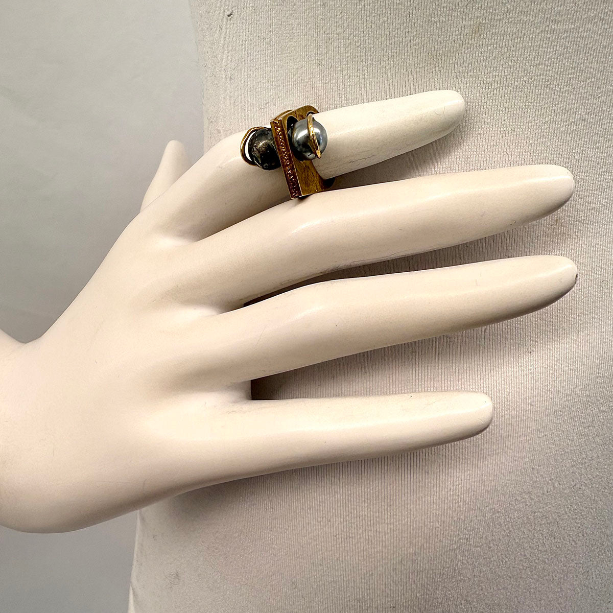 Pearl Ring