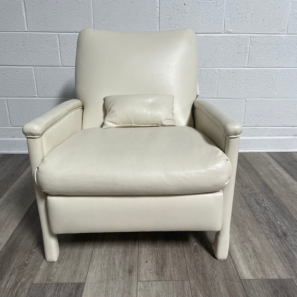 White Leather Recliner