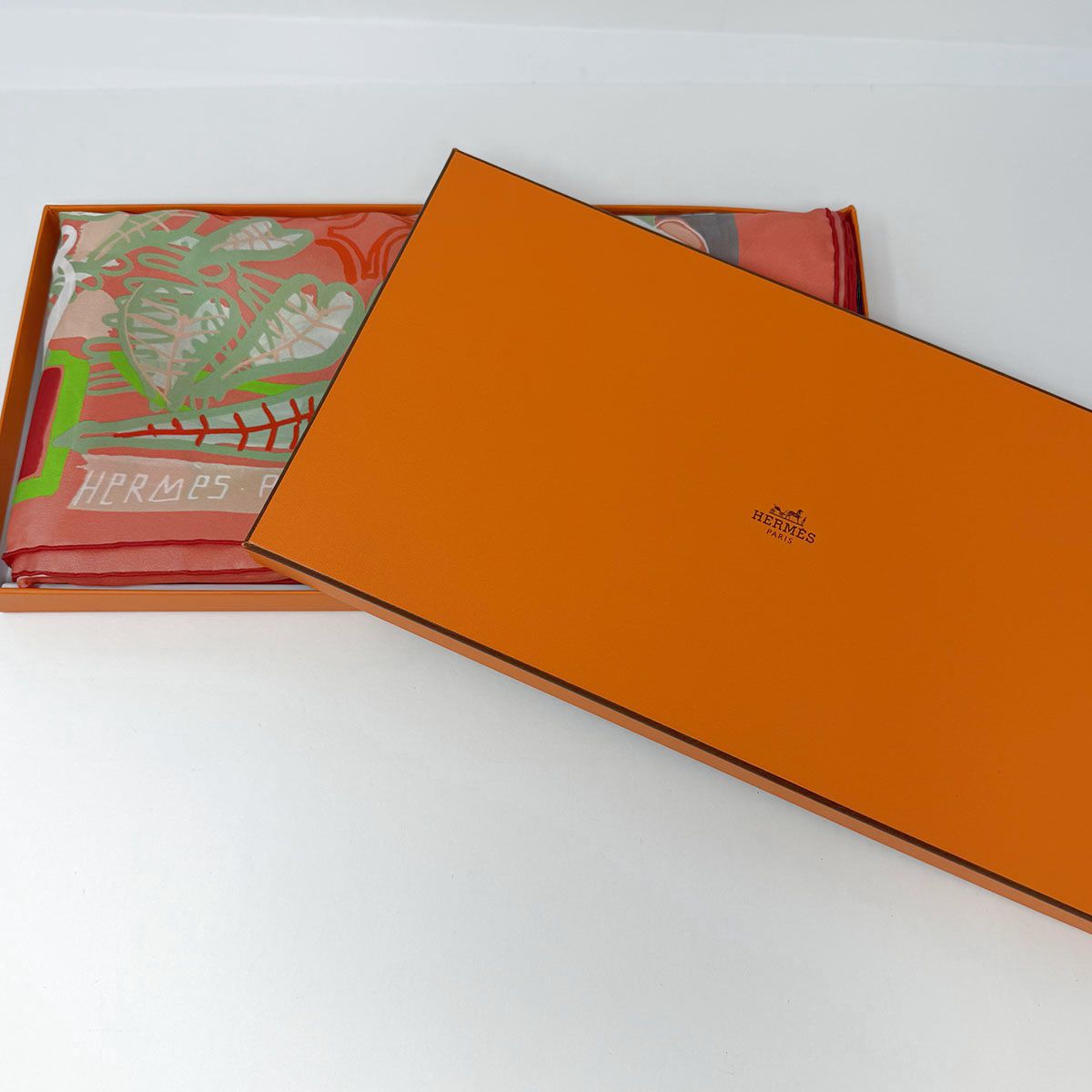 Hermes "Modernisme Tropical Shawl