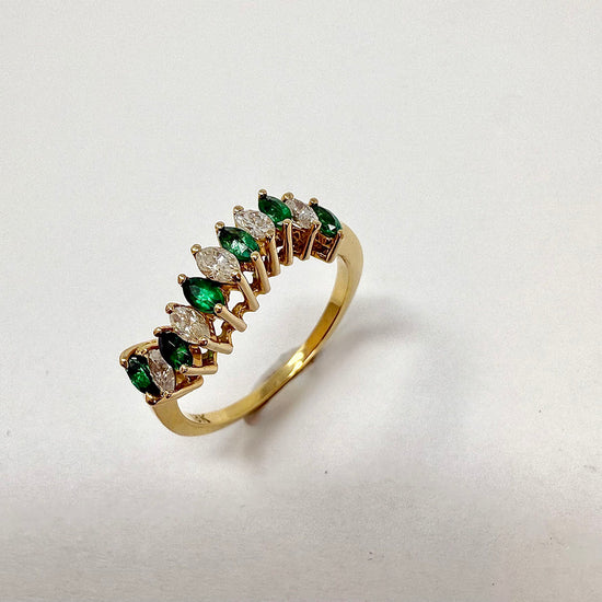 18K Gold Wavy Ring with 6 Emeralds and 5 Marquise Diamonds