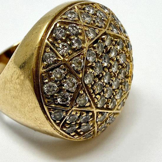 18K Gold Round  Diamond Signet  Ring