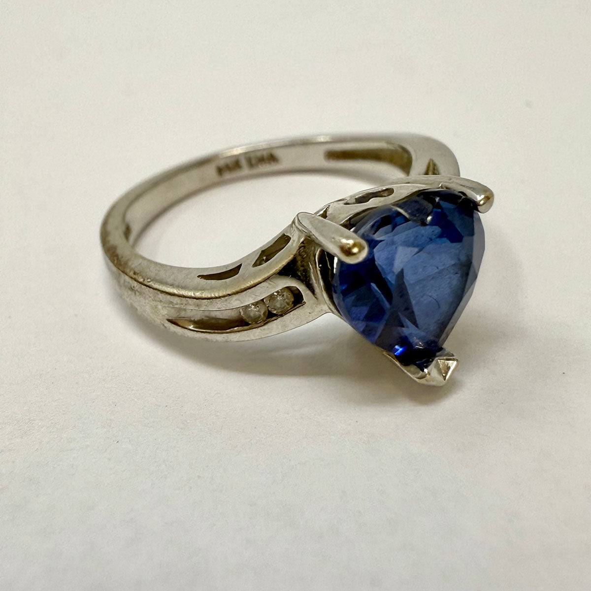 14K White Gold Ring with Diamonds and Sapphires