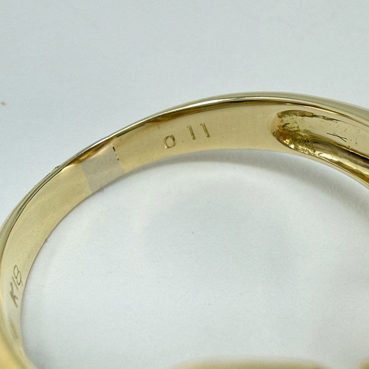 18K Gold Bow Ring with Diamond and Ruby