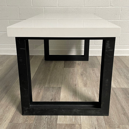 Quartz Desk