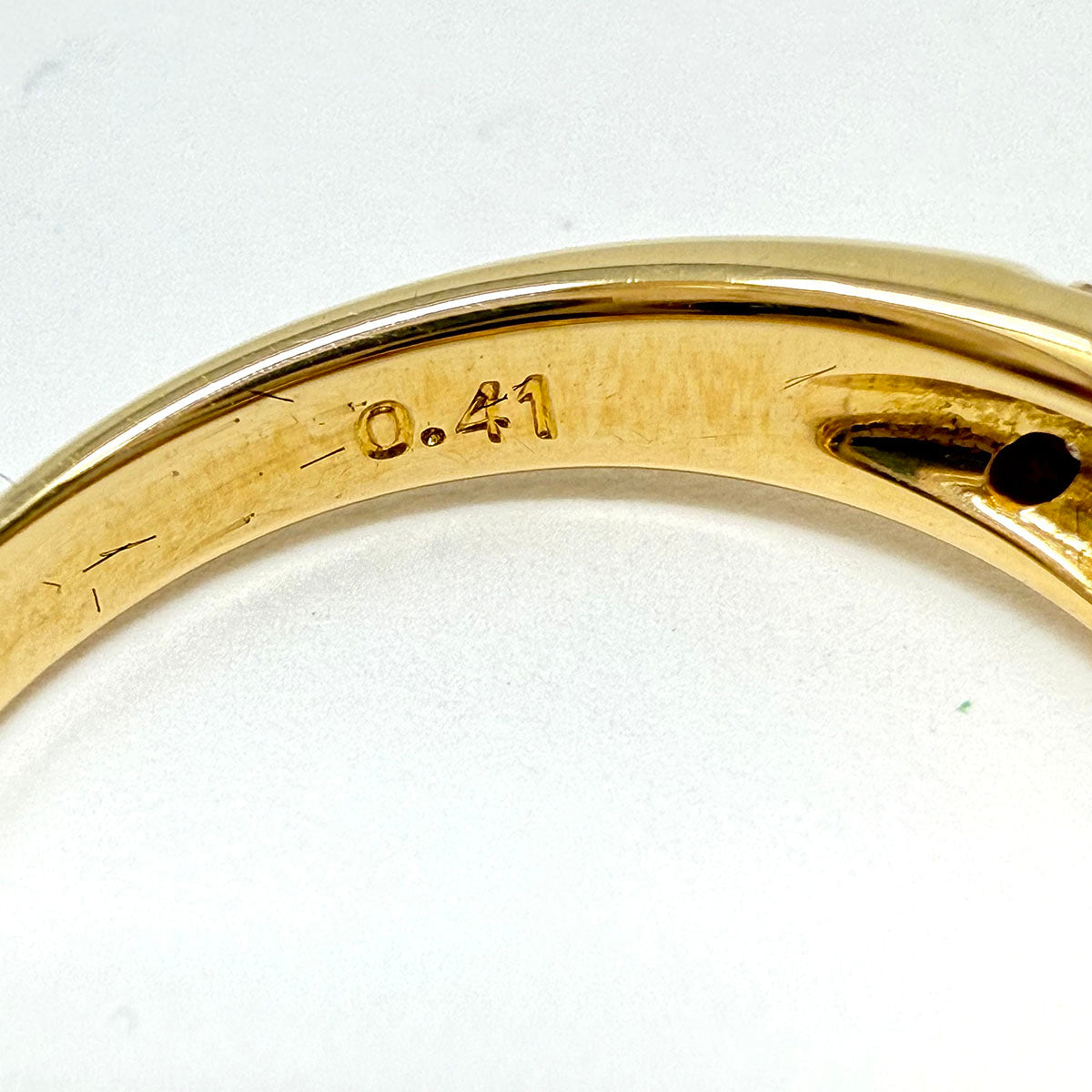 18K Gold Ring with Diamonds