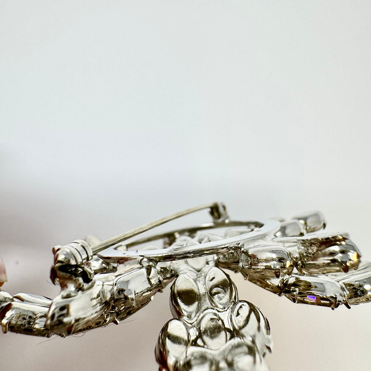 Weiss Crystal Star Brooch Pin