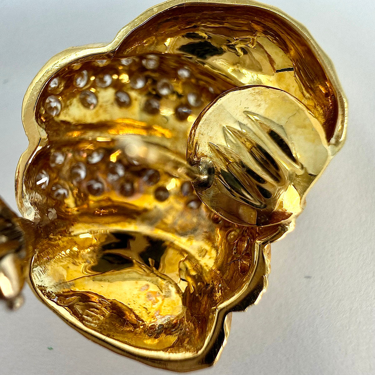 Prashnik 18K Gold Earrings with 104 Diamonds