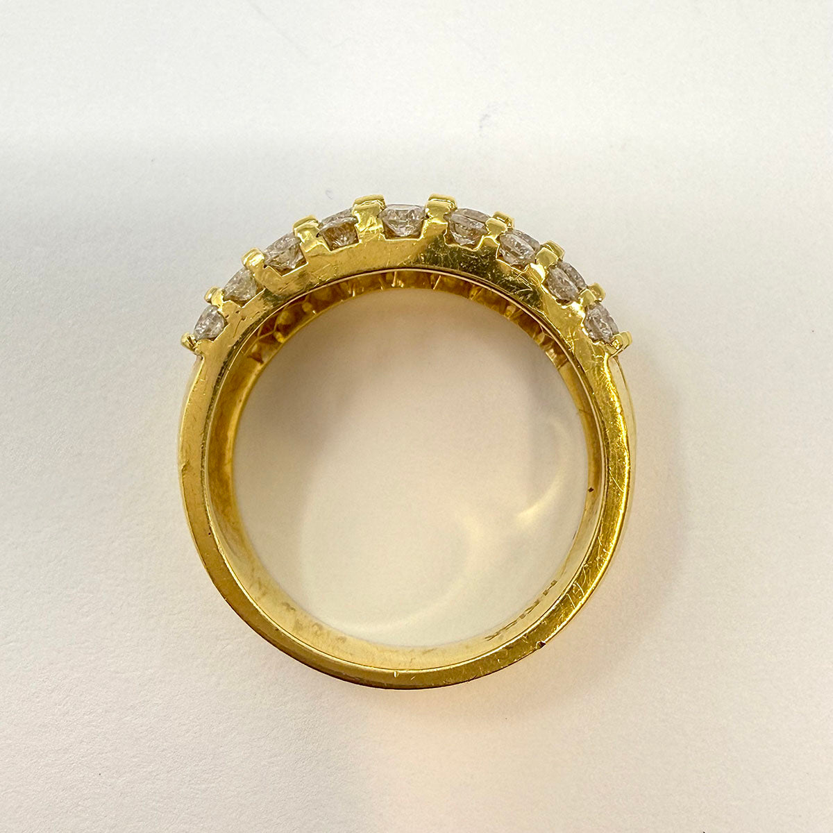Harko 18K Gold and Diamond Band