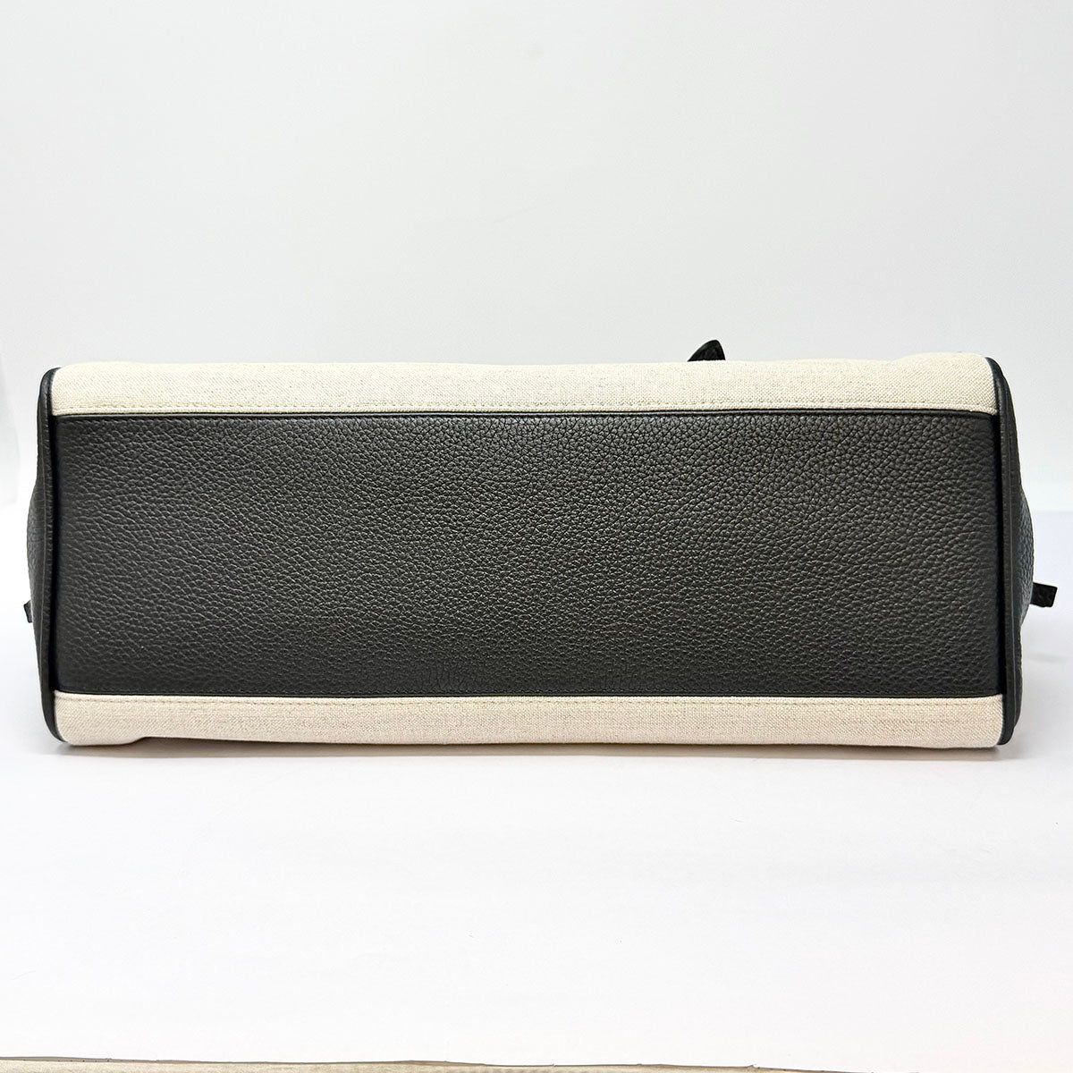 New Jacquemus Turismo Handle Bag