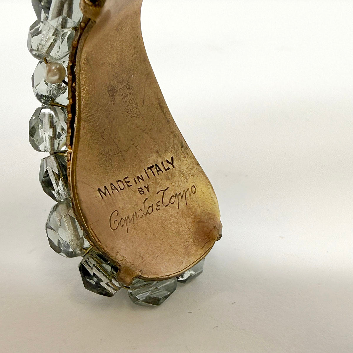 Coppola e Toppo Metal Cuff Bracelet with Grey Crystal Beads