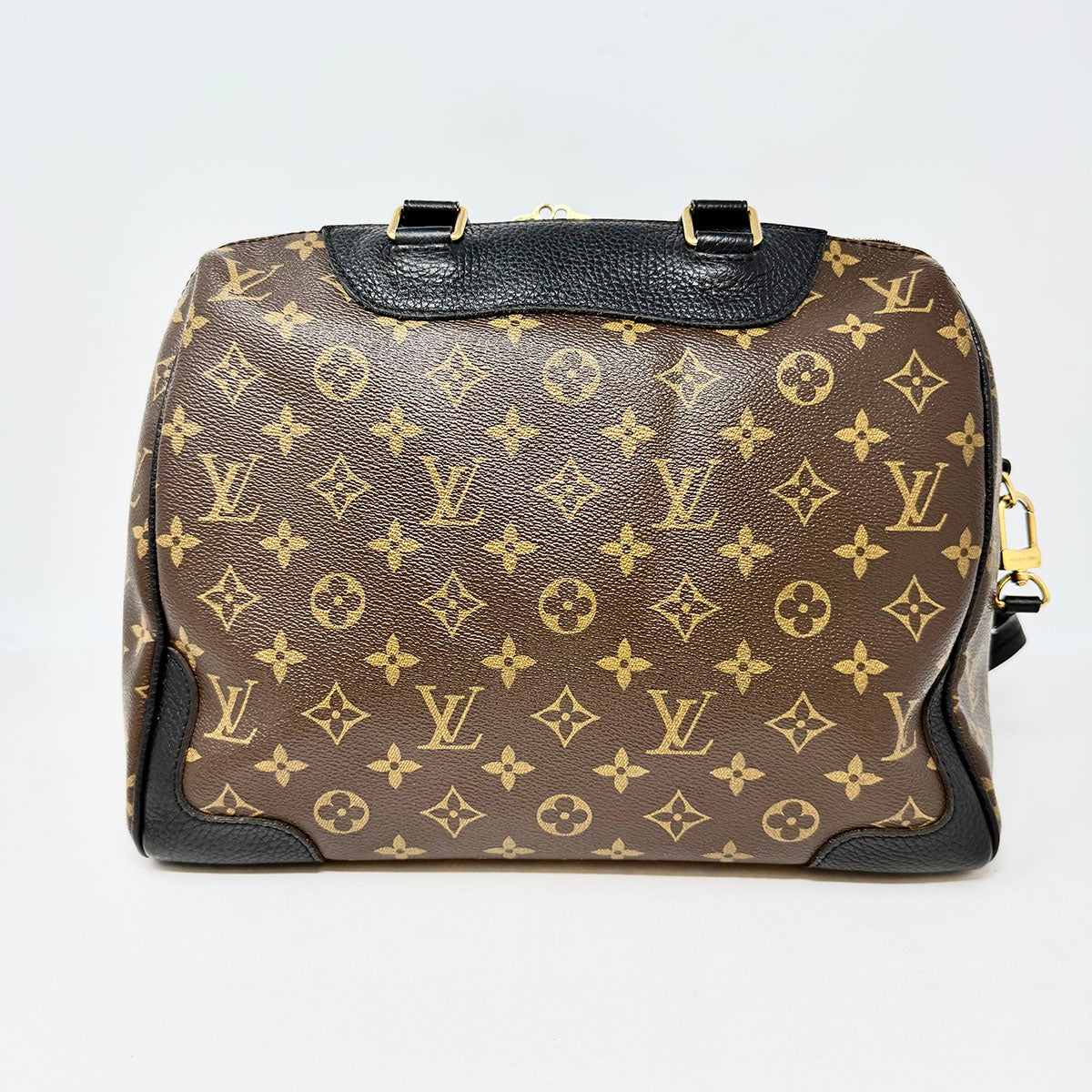 Louis Vuitton Shoulder Bag