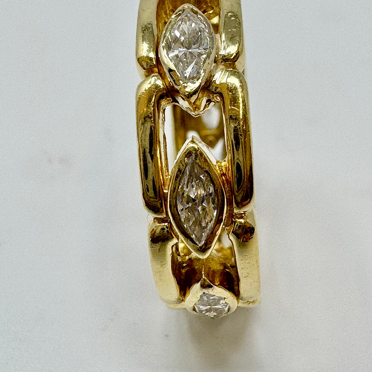 Montclare 18K Yellow  Ring with 8 Marquise Diamond