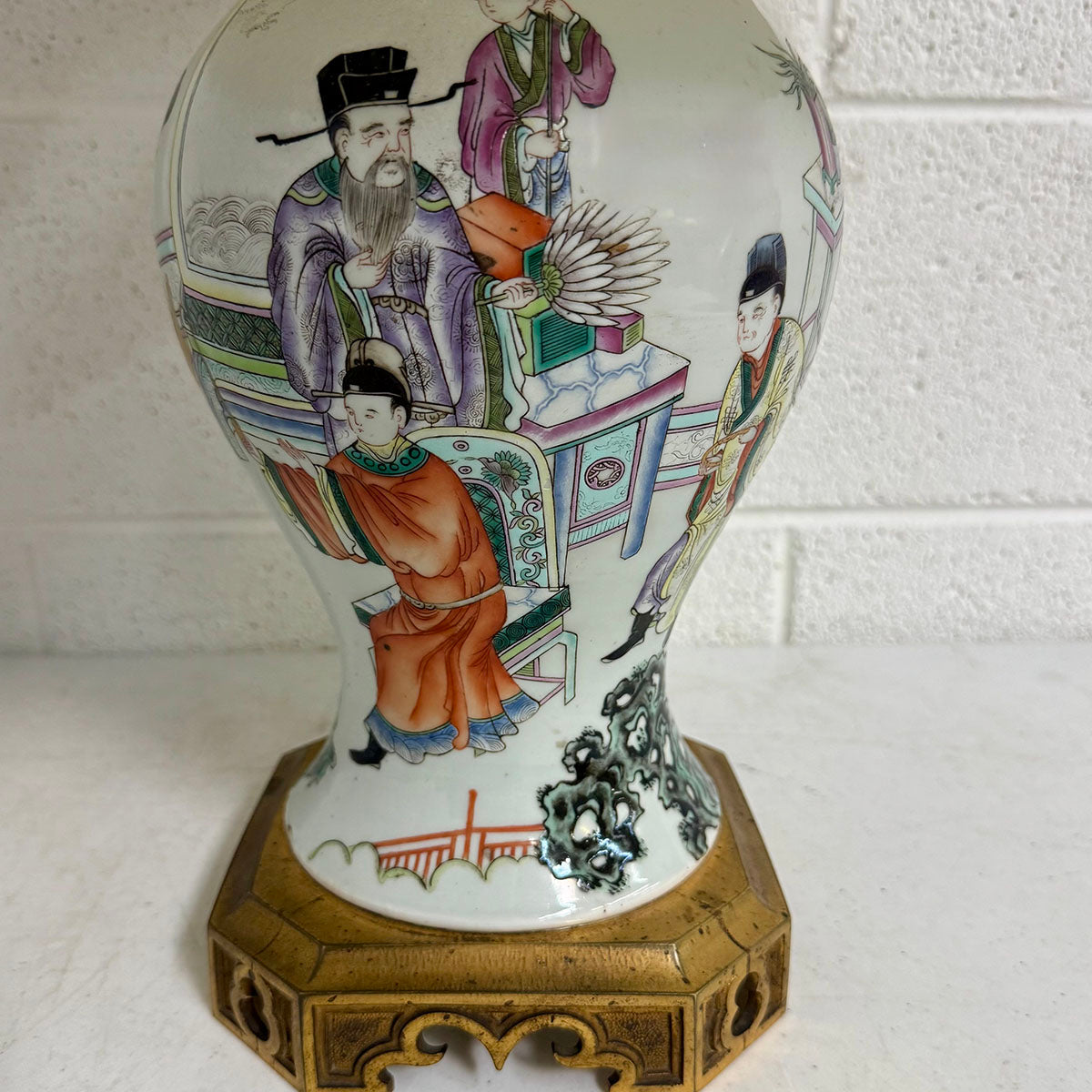 Vintage Asian Vase Table Lamp with Shade