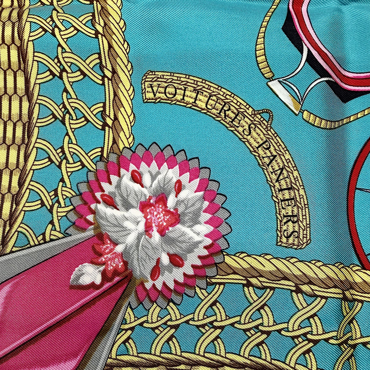 Hermes "Voitures Paniers" Scarf