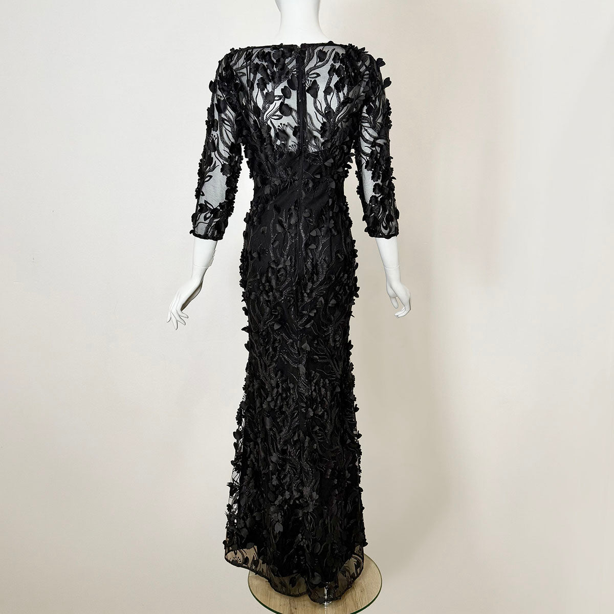 Carmen Marc Valvo Gown/Evening Wear