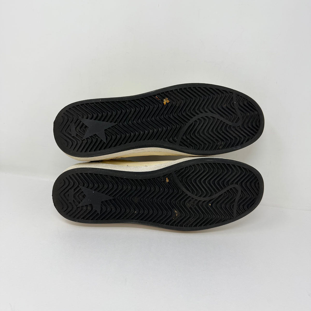 Golden Goose Sneakers