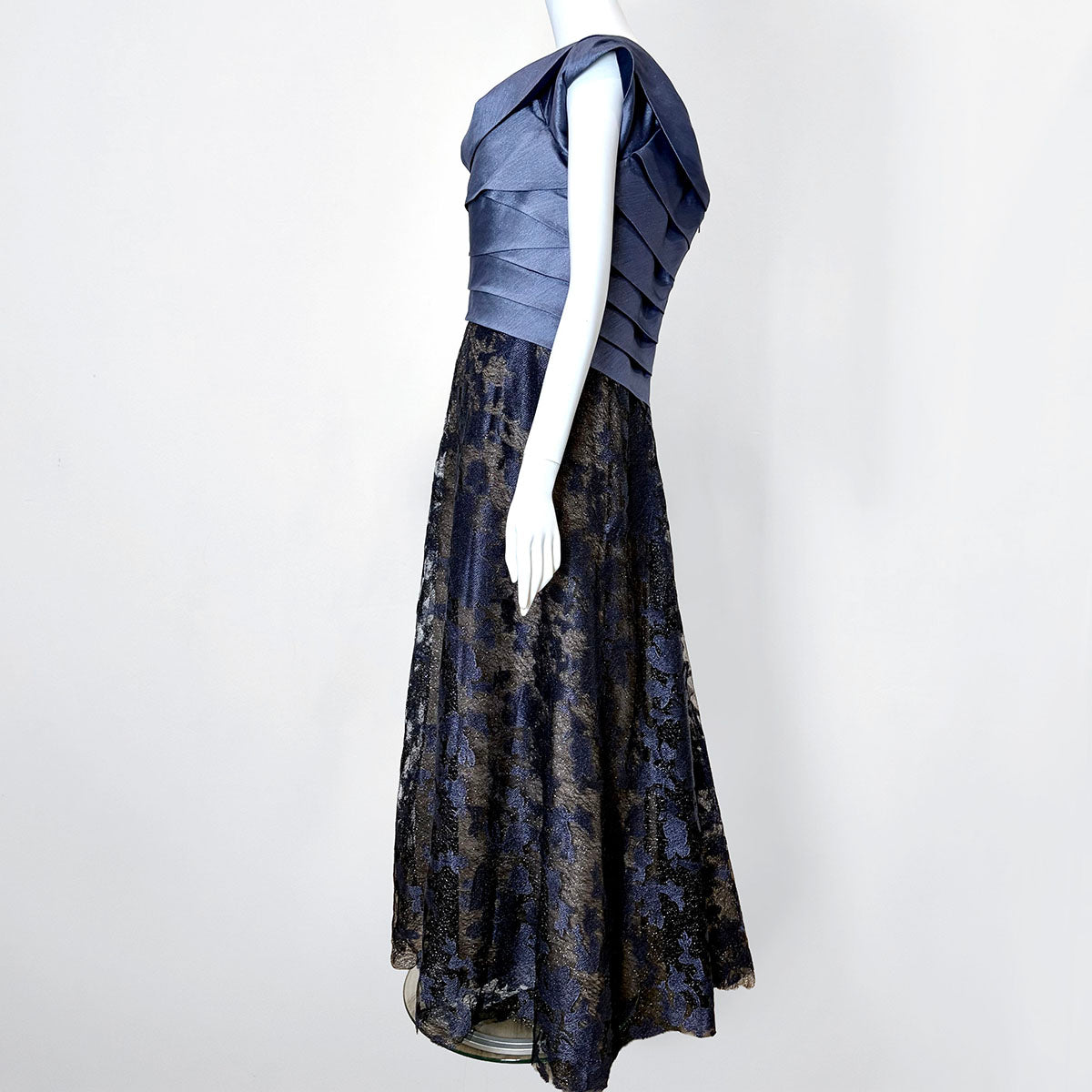 Rene Ruiz Gown/Evening Wear