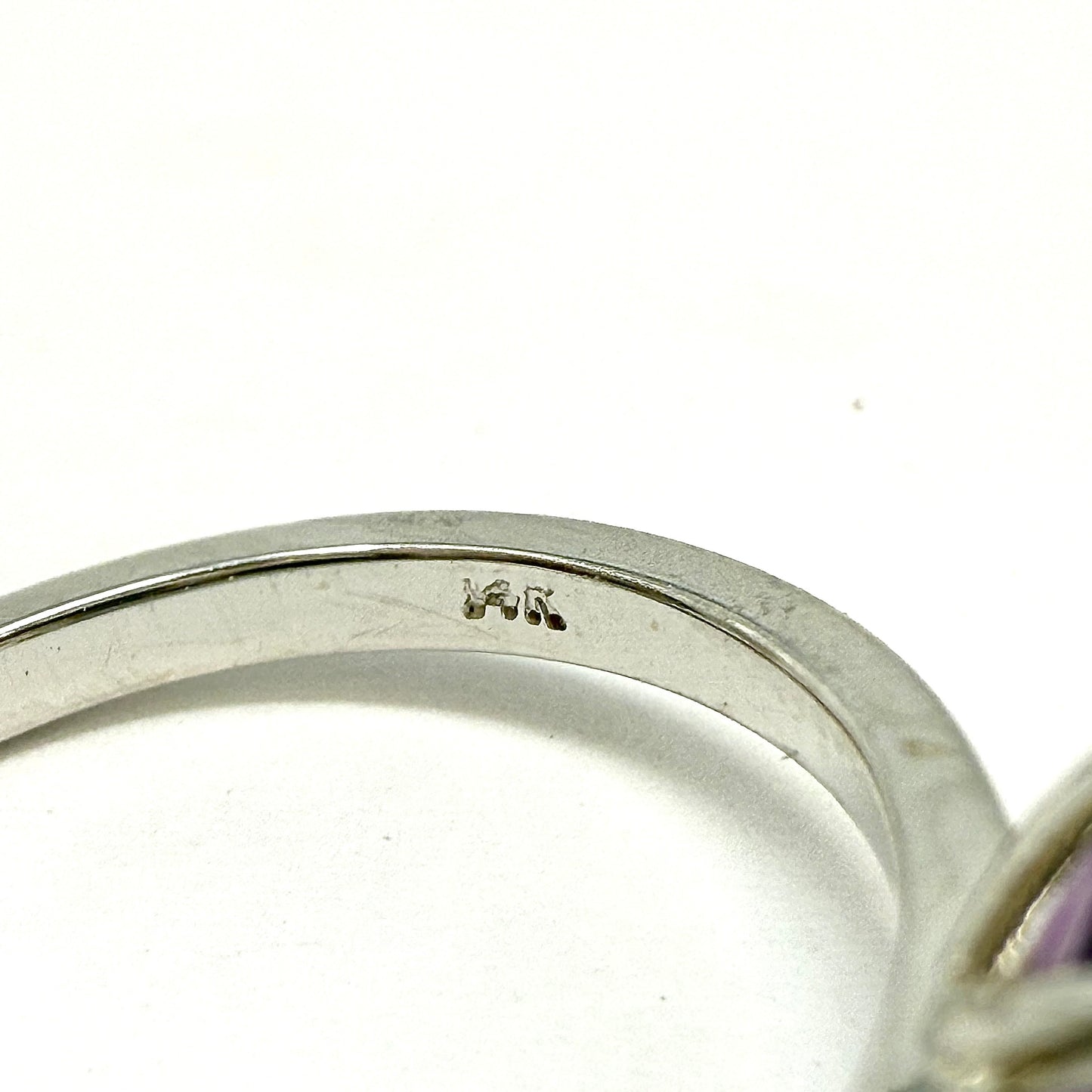14K White Gold  Ring with Amethyst