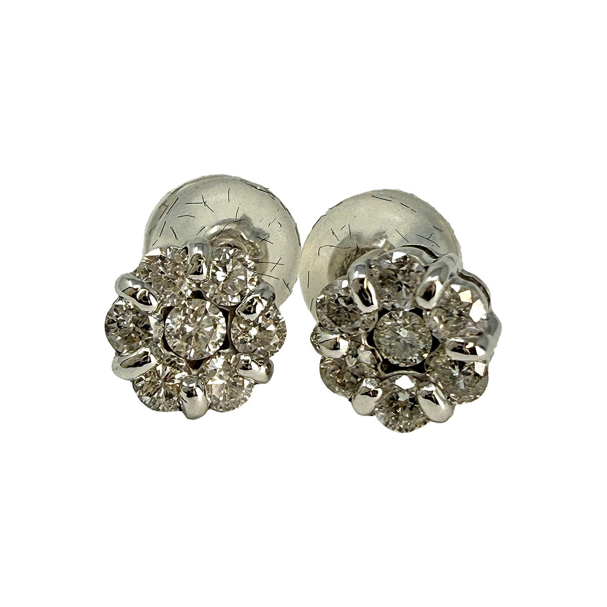 18K White Gold Diamond Stud Earrings
