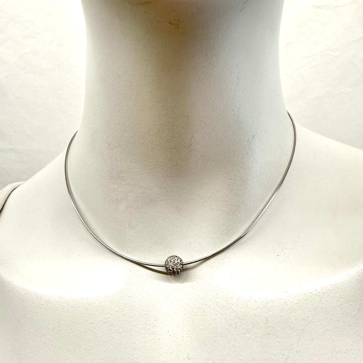 18K Diamond Choker