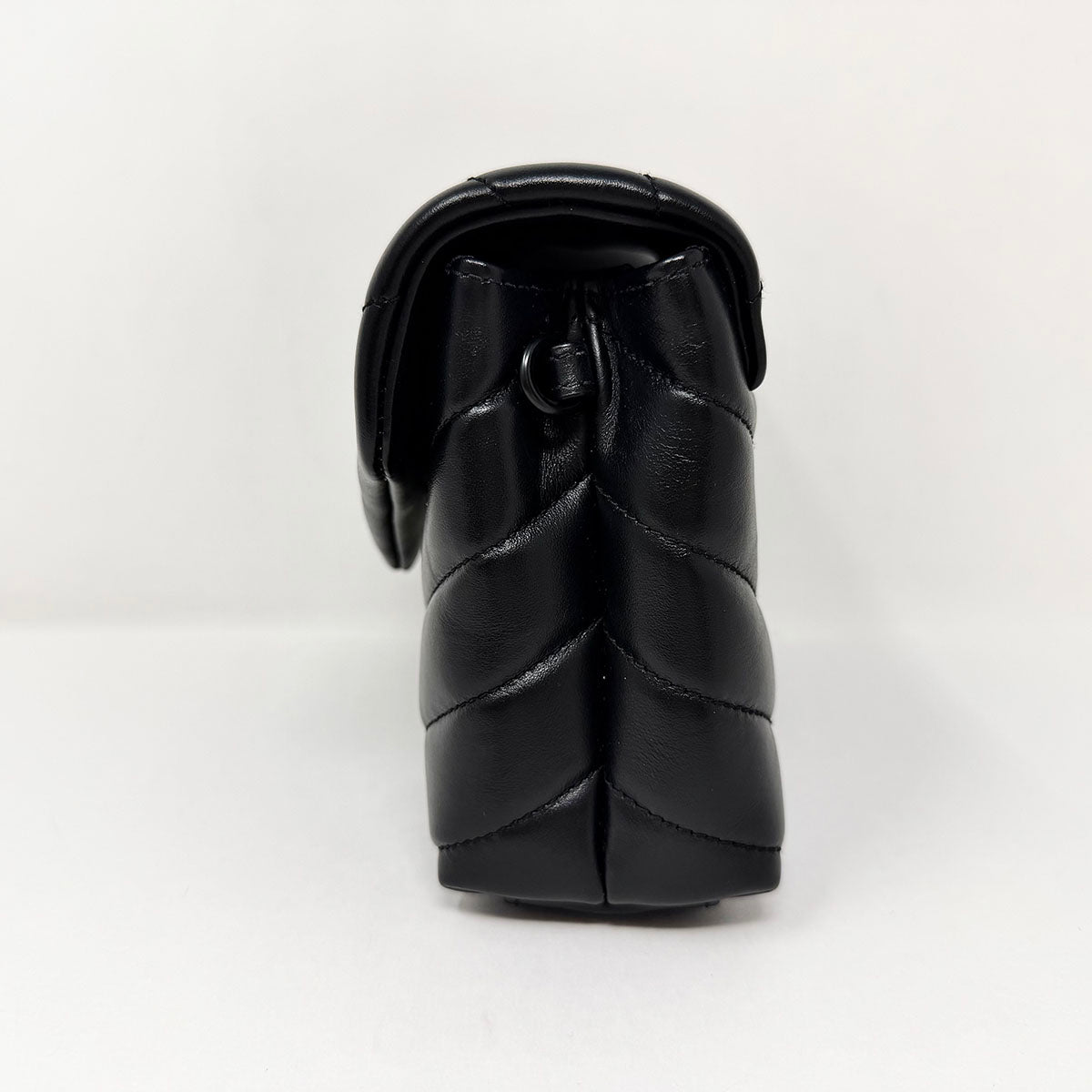 Yves Saint Laurent Shoulder Bag