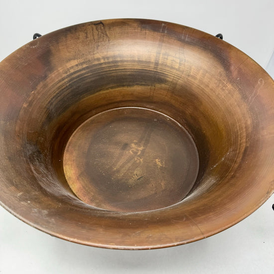 Metal Bowl with Stand