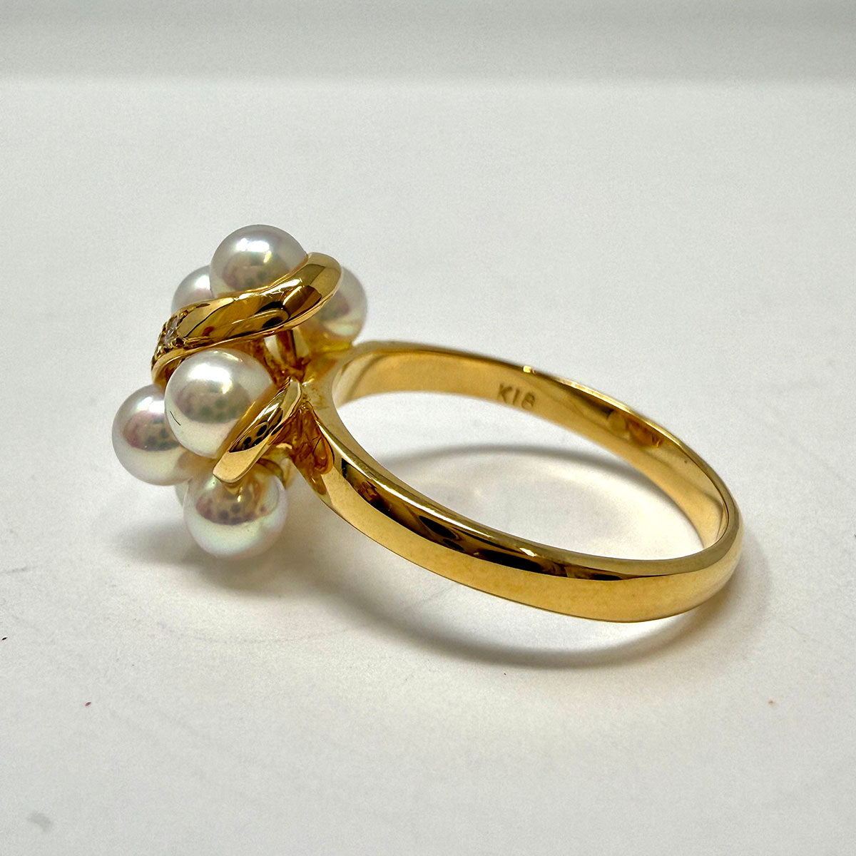 18k Gold Akoya Pearl and Diamond Ring