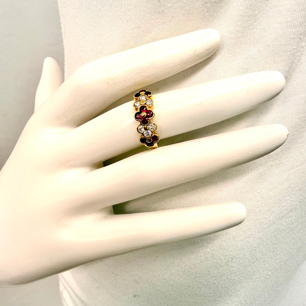 18K Ruby and Diamond Ring
