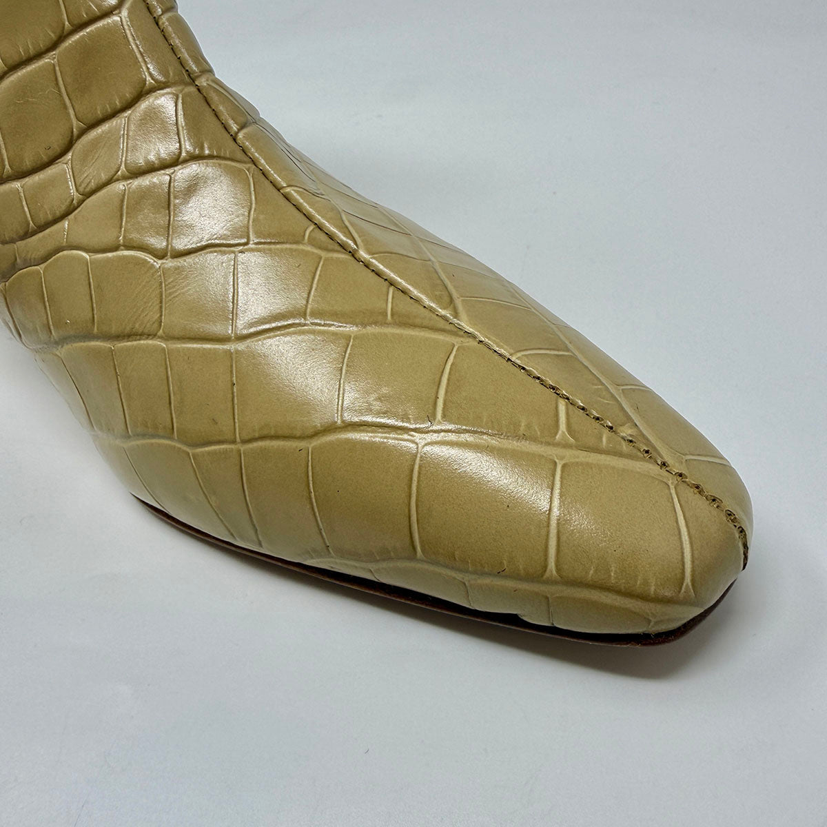 LoQ Boots
