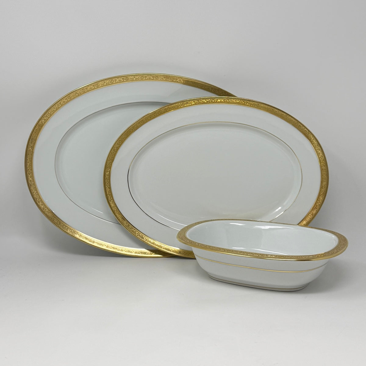 Raynaud Limoges China 5 Pc Pl Setting for 12, Serving Pcs, 81 PCs. "Ambassador"