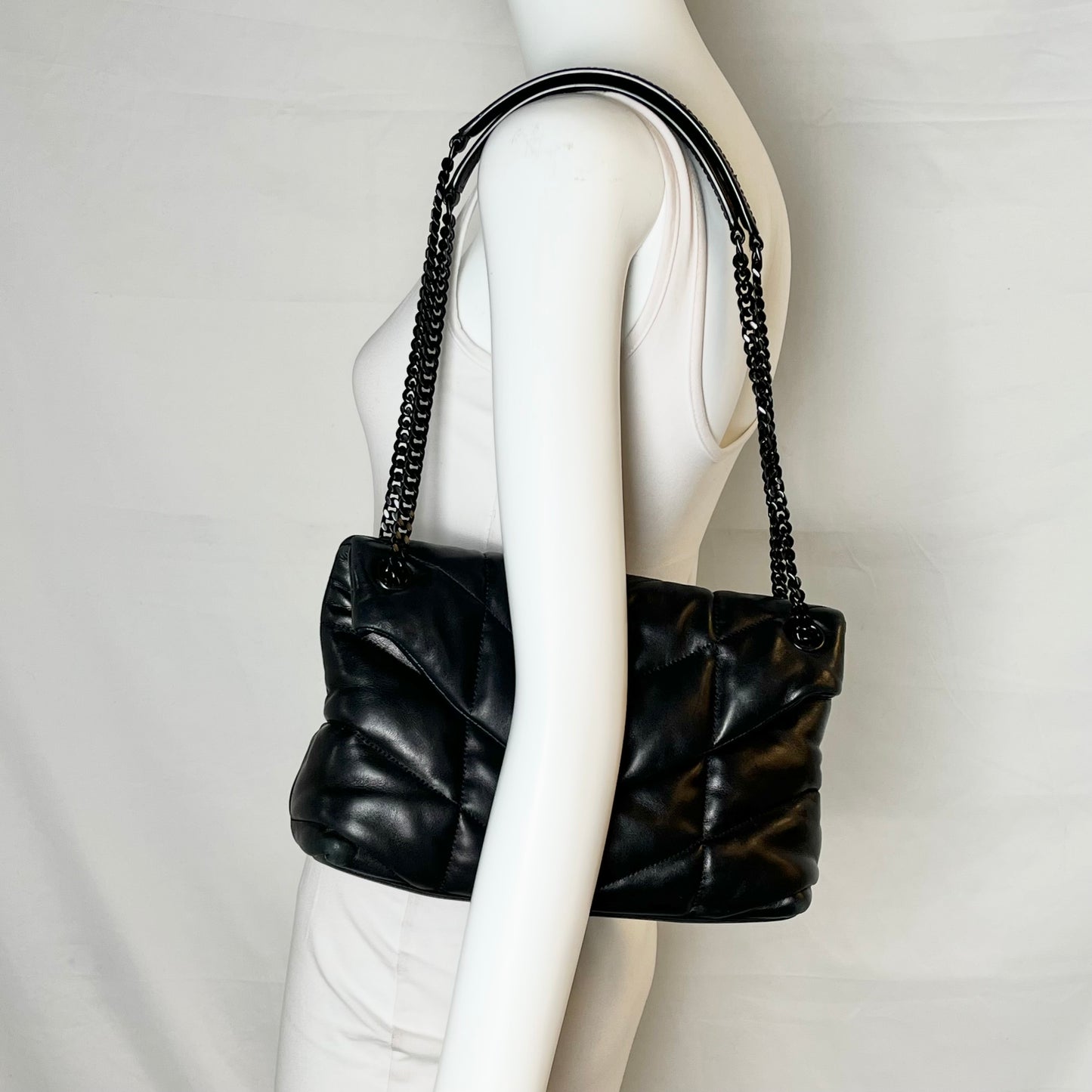 Saint Laurent Shoulder Bag