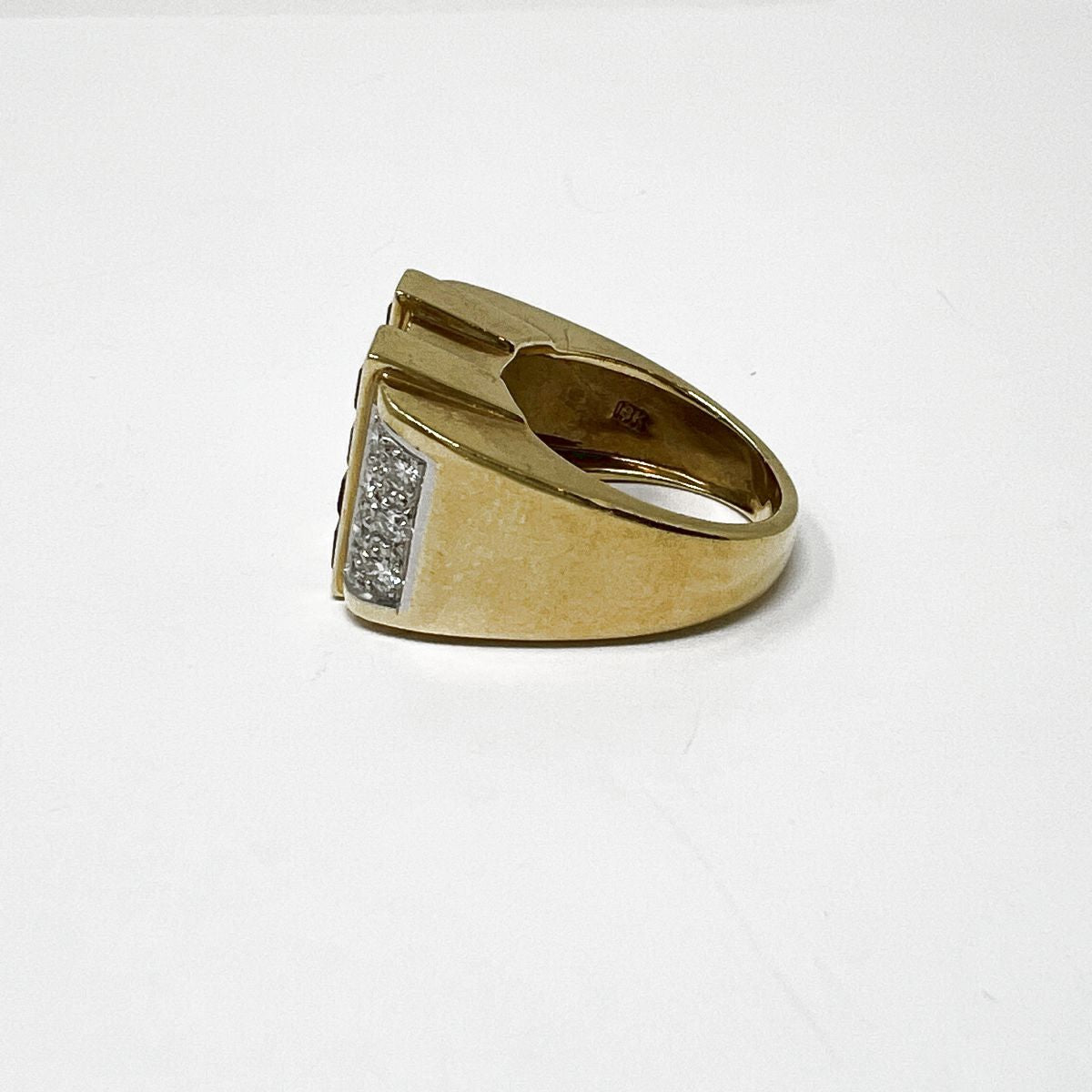 Platinum and 18K Gold Ring with Diamond and Sapphire