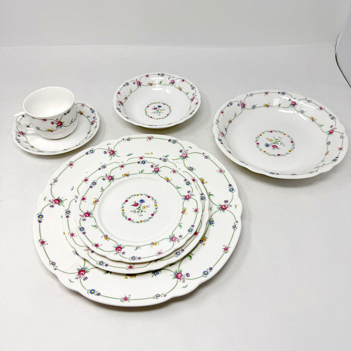 83 Pcs: 9 7 Pc Place Settings Magna China + 17 xtra dishes & 3 Srvg pcs