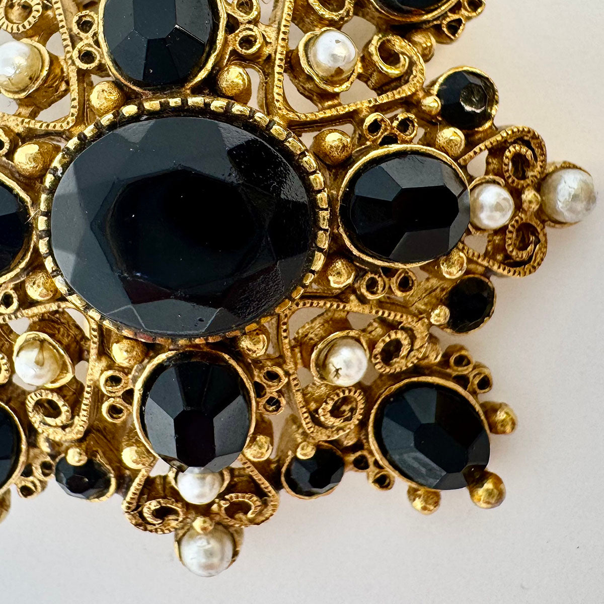 Florenza Ornate Gilded Brooch with Onyx and Pearl Accents