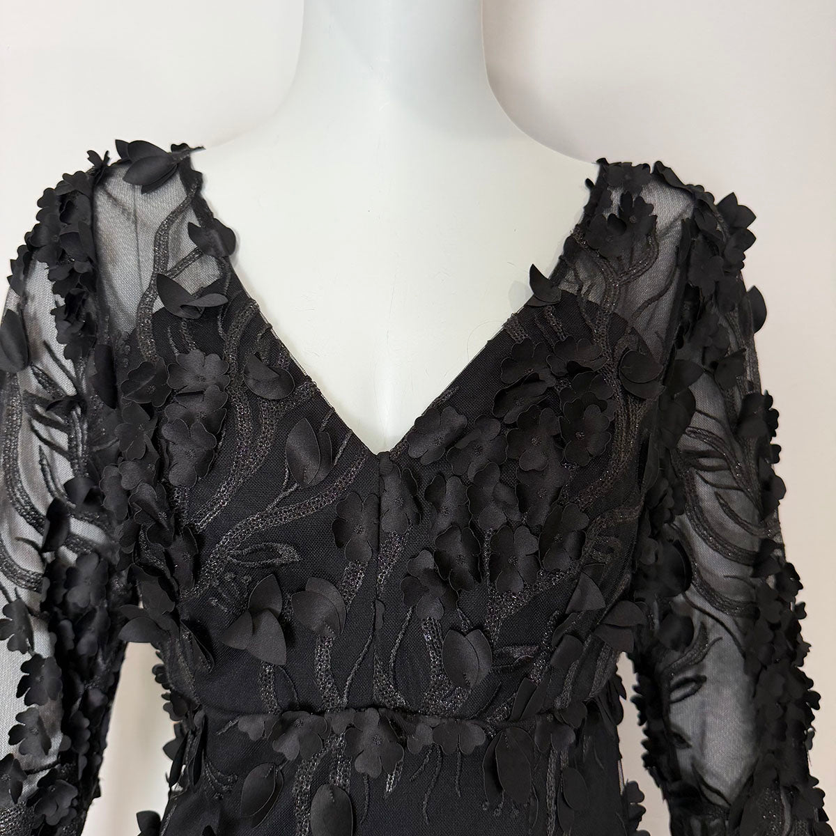 Carmen Marc Valvo Gown/Evening Wear