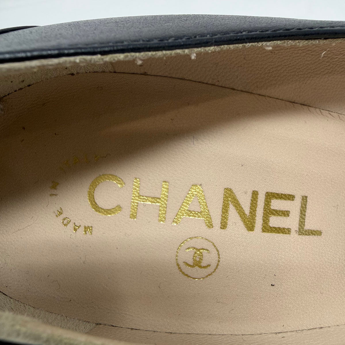 Chanel Pumps